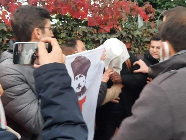 ABD'lilerin başına çuval geçiren 17 kişi yargılanıyor