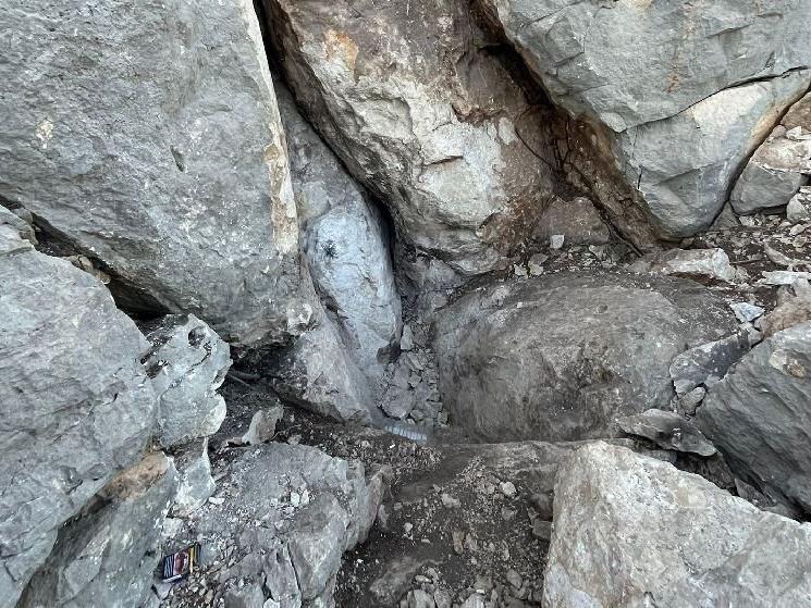 Kaçak kazıya suçüstü: 'Yalan yok komutanım, görüyorsunuz'