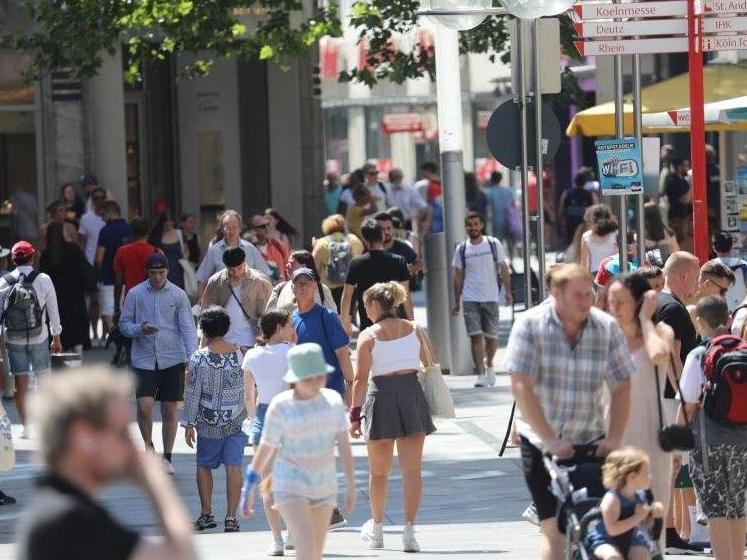 Yaz gibi hafta sonunun ardından mevsim değişecek