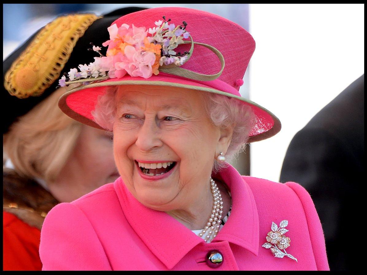 Kraliçe II. Elizabeth'in ismi ailedeki kadınlara nasıl verildi?