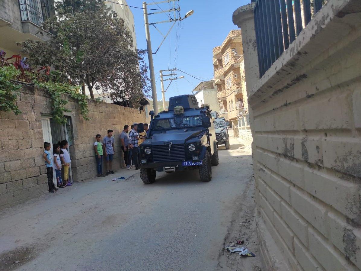 Mardin'de silahlı saldırıda seken kurşun çocuğa isabet etti: 2 yaralı 