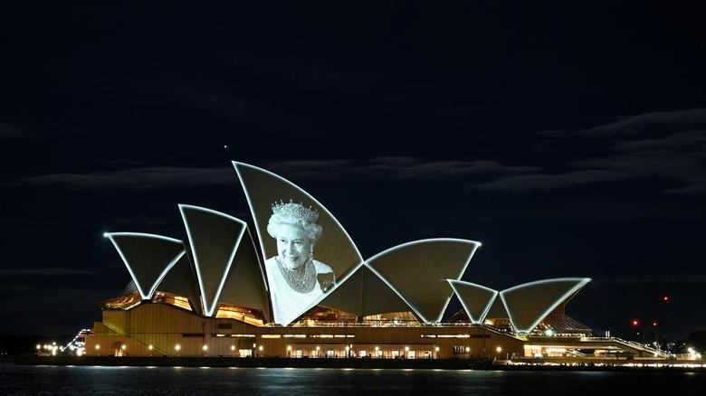 Hindistan ve Avustralya da Kraliçe 2. Elizabeth'in ölümü dolayısıyla ulusal yas ilan etti