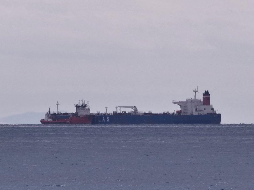 İran'ın alıkoyduğu iki Yunan gemisindeki mürettebata eve dönüş izni