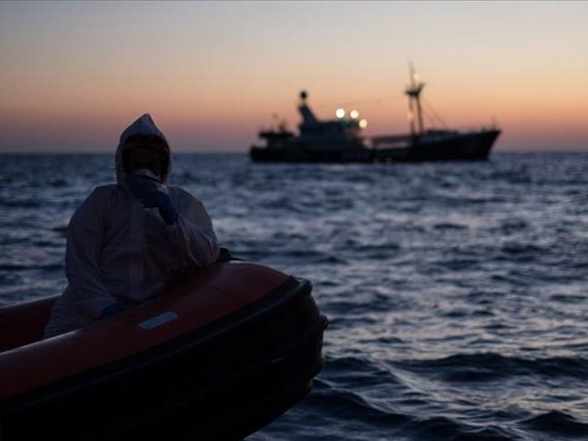 Akdeniz'de 6 göçmen açlık ve susuzluktan öldü