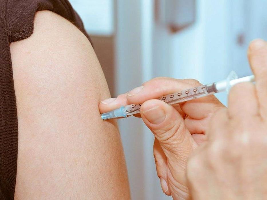 'Üç milyon grip aşısı üç haftadır depolarda bekliyor'