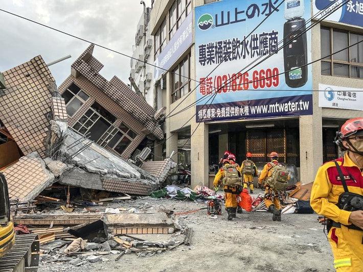 Dün 6,5 ile sallanmıştı, Tayvan'da 6,8 büyüklüğünde deprem