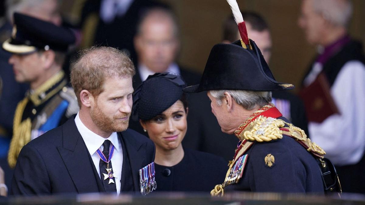 Meghan Markle ve Prens Harry, Kraliçe'nin cenaze töreni için çocuklarını Amerika'da bıraktı