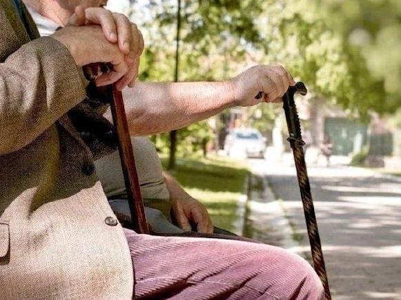 Memur ve emekli zammi ne kadar olacak? Ocak ayi maaş zammi belli olmaya başladi