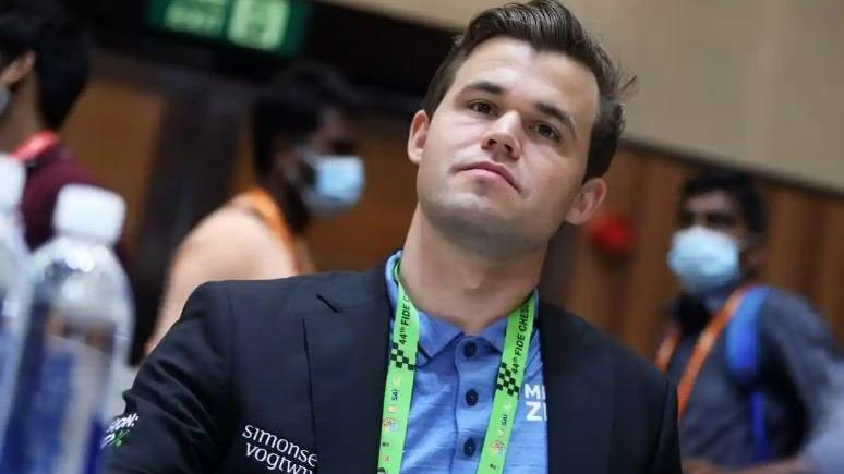 Satranç Şampiyonu Magnus Carlsen'in hamlesi hile iddialarını körükledi