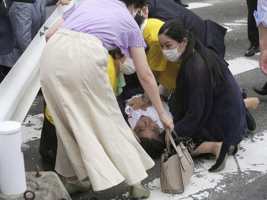 Japonya'da gündem, suikasta kurban giden Abe'nin 'pahalı' cenaze töreni
