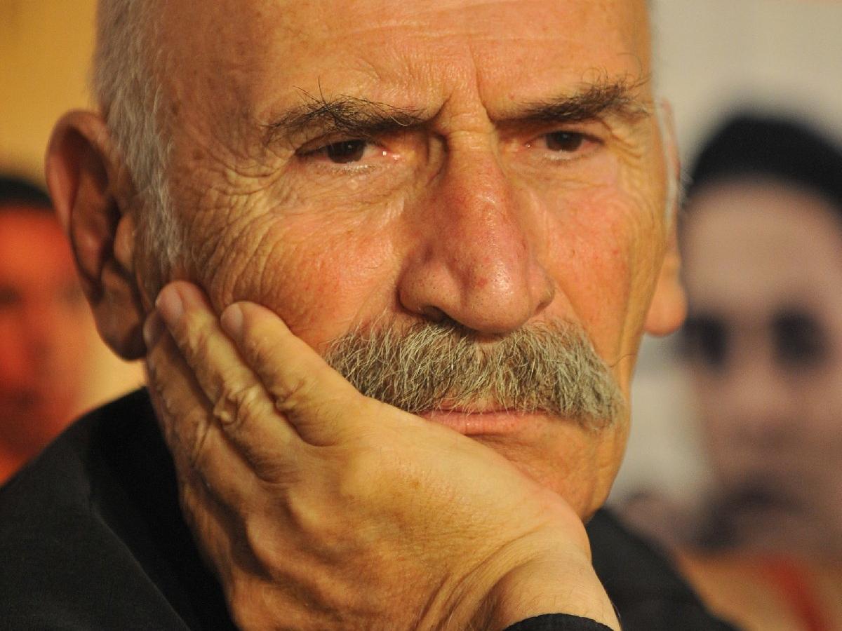 Tuncel Kurtiz kabri başında anıldı