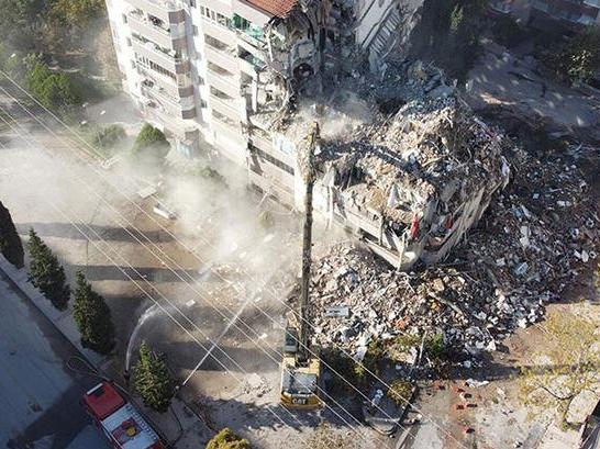 Depremde yıkılan bina davasında 'dosyalar birleştirilsin' talebi