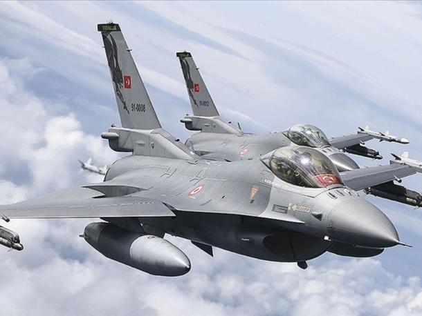 Türkiye 'olumlu geçti' demişti: ABD'li senatörler, F-16 konusunda yeni şartlar önerdi