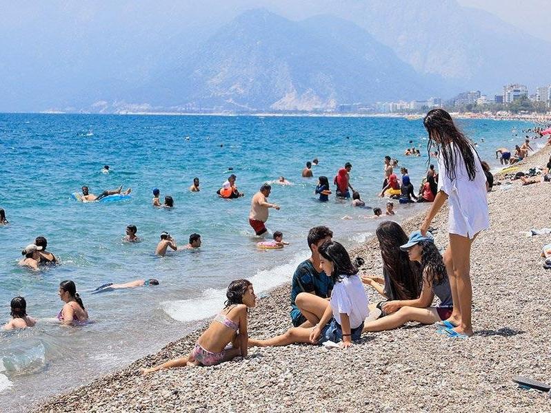 Antalya'da 83 yıl sonra sıcaklık rekoru
