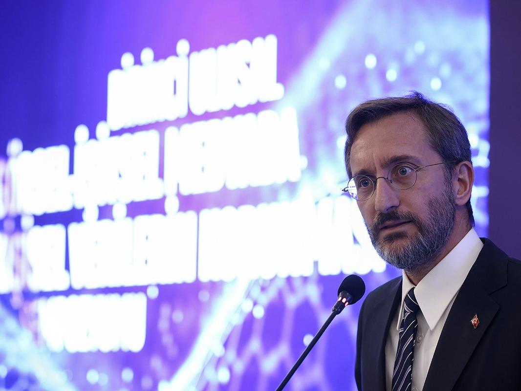 Fahrettin Altun: Dijital evreni 'siber vatan' olarak tanımlıyoruz