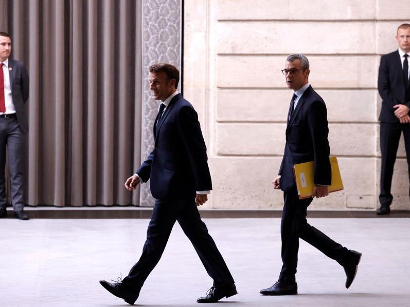 Macron'un sağ koluna soruşturma açıldı