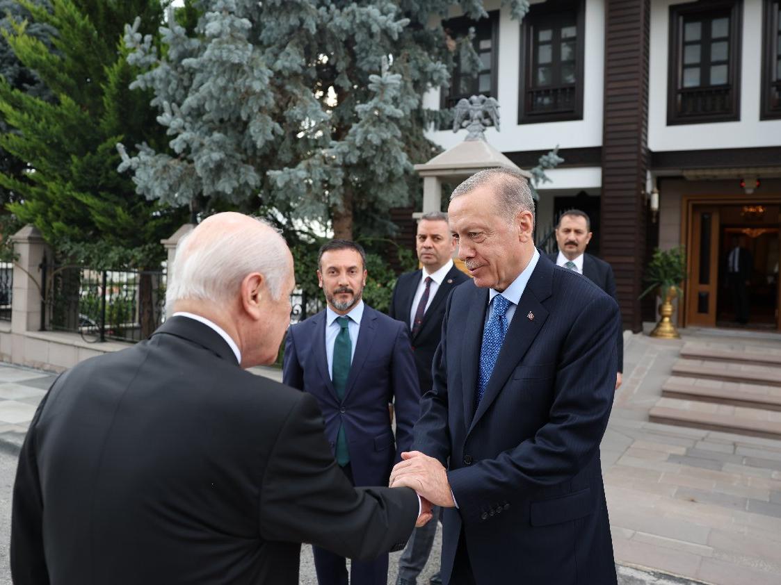 Erdoğan, Bahçeli'yi ziyaret etti