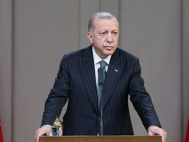 Cumhurbaşkanı Erdoğan iki kişinin cezasını kaldırdı