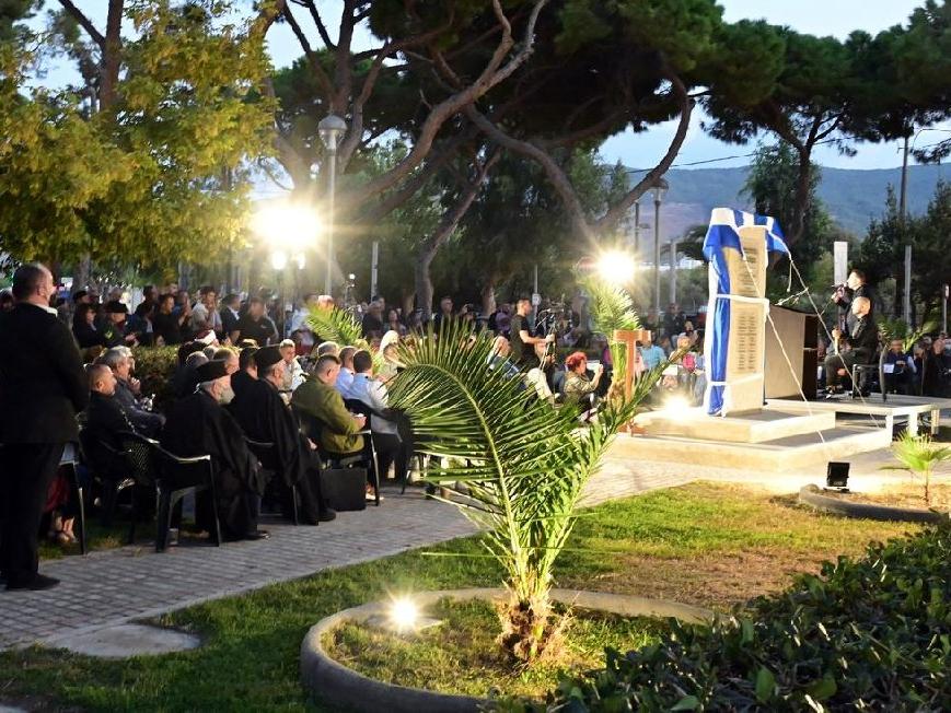 Yunanistan, Kos Adası'na sözde soykırım anıtı dikti