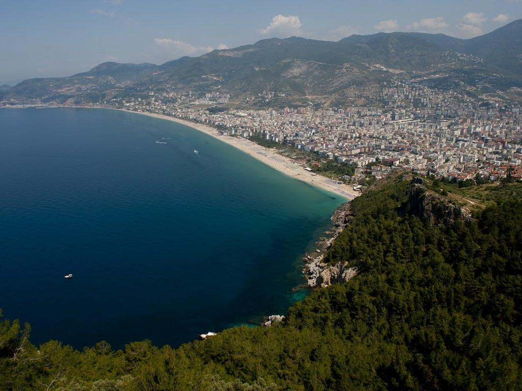 Belediye borç yüzünden 250 milyon liralık arazi satıyor