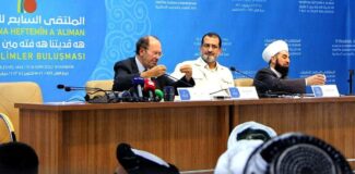 'Alimler ve Medreseler' buluşması: Laiklik en zararlı şeydir