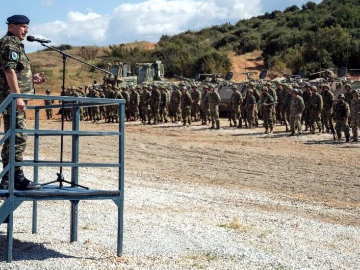 Yunanistan tatbikatlara yedek askerleri de çağırmaya başladı