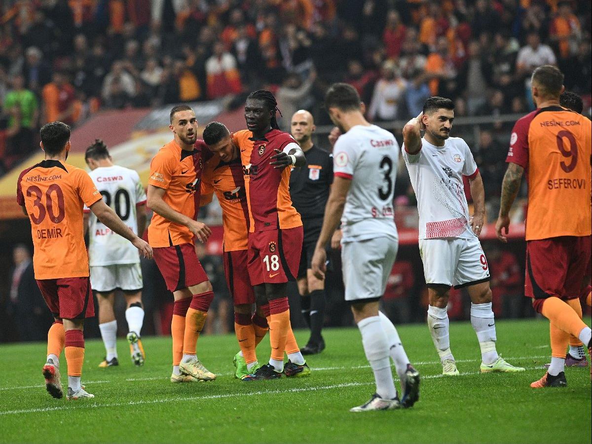 Galatasaray, Kastamonuspor'a gol yağdırdı: 7-0
