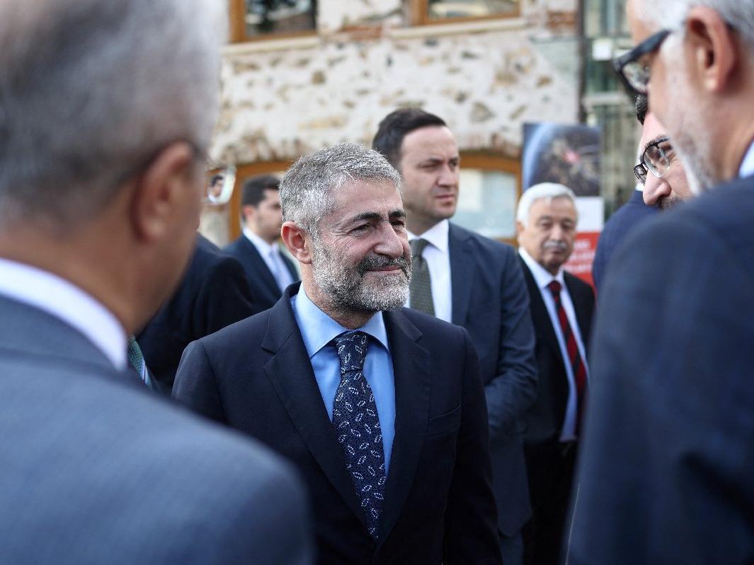 Bankalar Nebati'ye tahvil riskini anlattı