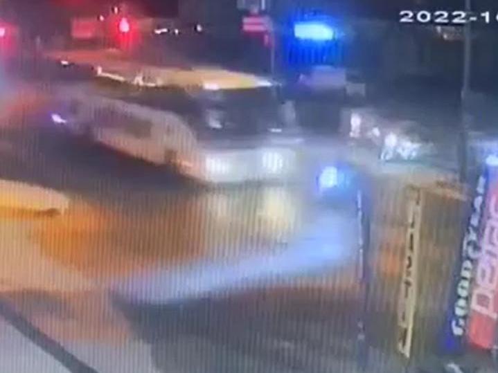 Kocaeli'de yolcu otobüsüyle motosiklet çarpıştı: 1 ölü