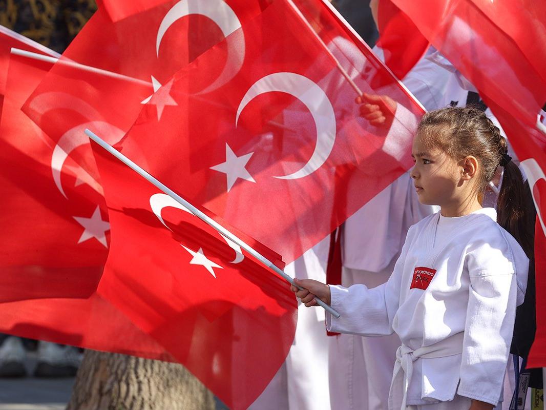 Cumhuriyet'in 99'uncu yıl coşkusu