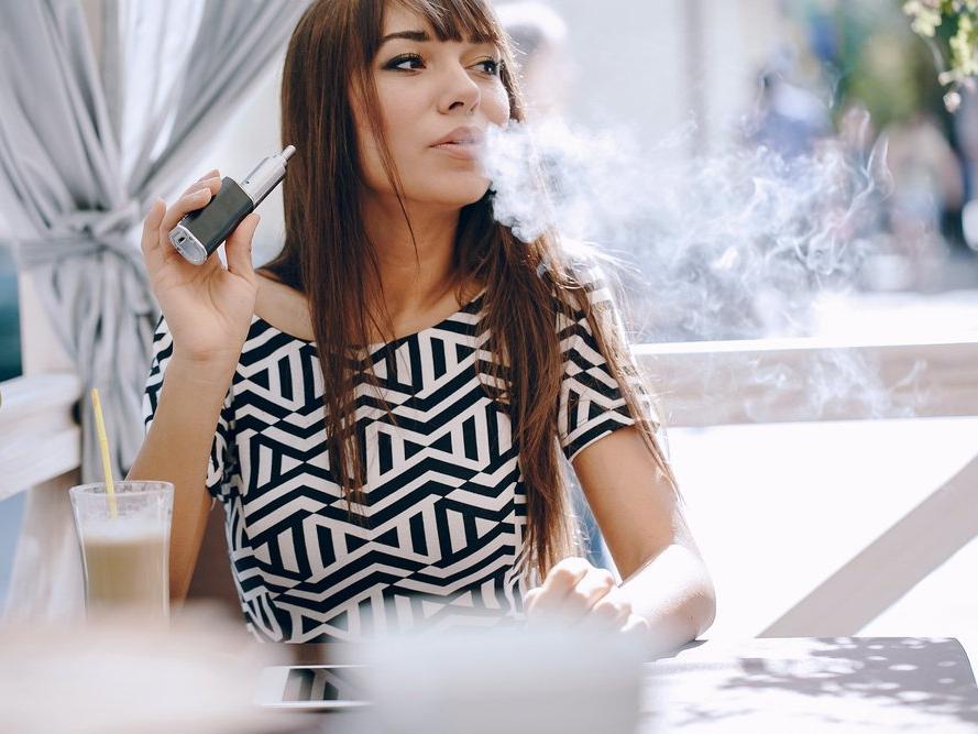 Bilimsel araştırma: E-sigaranın, kalbe sigara kadar zarar verdiği ortaya çıktı