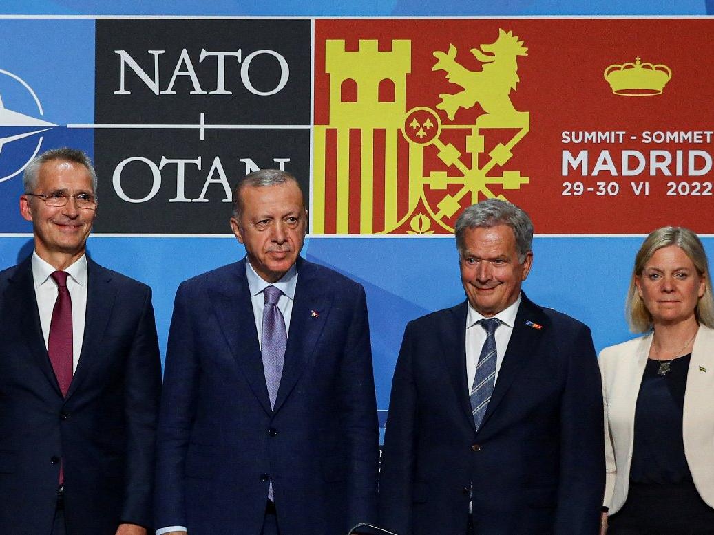 Bloomberg: Türkiye İsveç'i NATO'ya almayı gelecek yıla bırakıyor