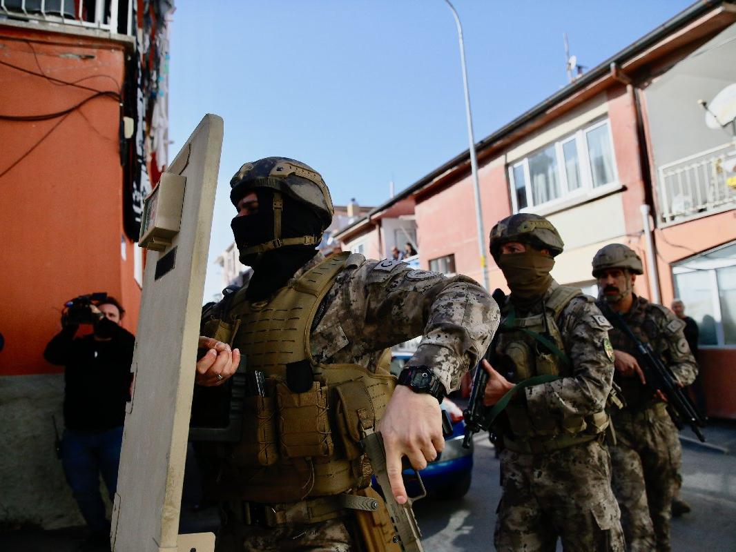 Eskişehir'de polise ateş açan cezaevi firarisi tutuklandı