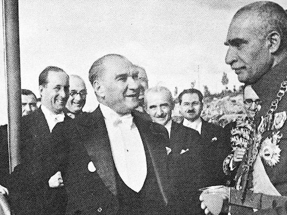 10 Kasım şiirleri: Atatürk tüm yurtta anılacak