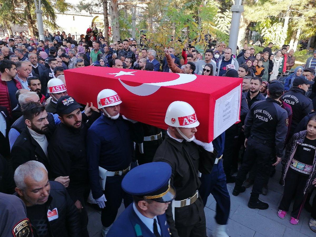 Şehit Piyade Uzman Çavuş Halil Yıldız son yolculuğuna uğurlandı