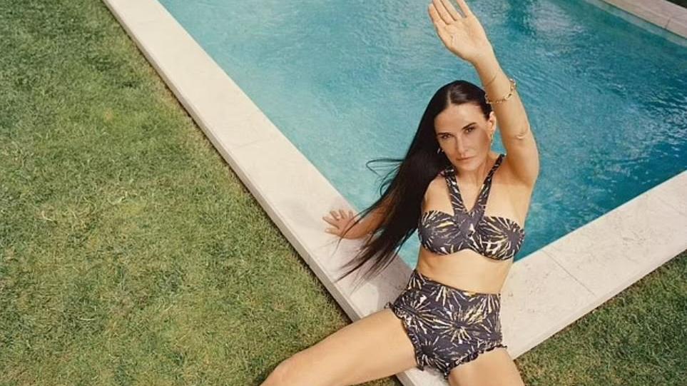 Demi Moore'a eski eşi Bruce Willis'ten sıcak kutlama