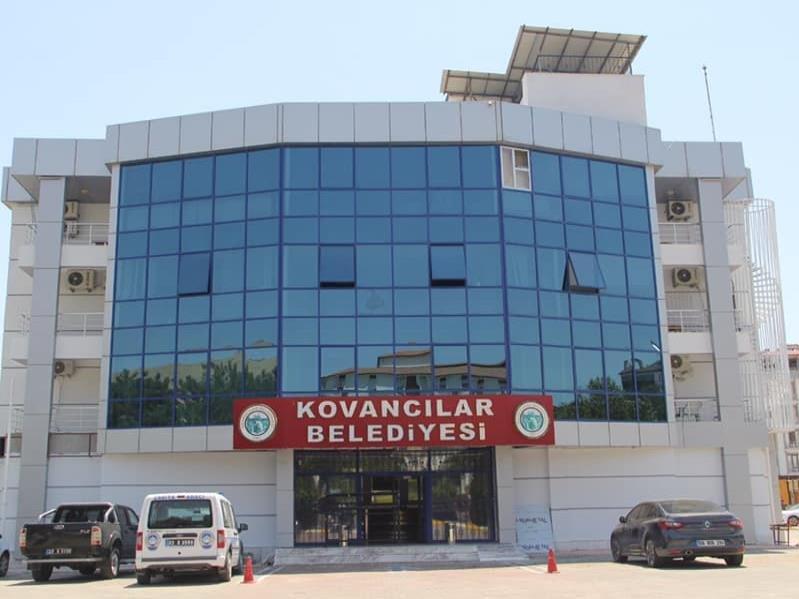 Sayıştay, AKP’li belediyenin ihale oyununu ortaya çıkardı: İhale yapmadan 30 dükkanı kiraya vermiş