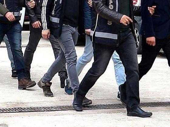 Yunanistan'a yasa dışı yollarla geçmeye çalışan 8 kişi yakalandı