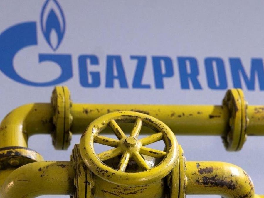Gazprom'un Azerbaycan'a gaz sevkiyatı başladı