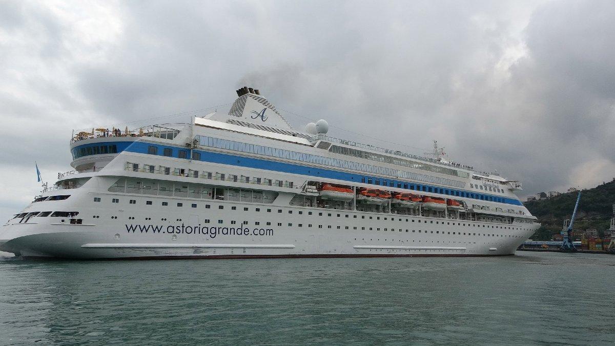 Karadeniz'de kruvaziyer turizmine savaş darbesi