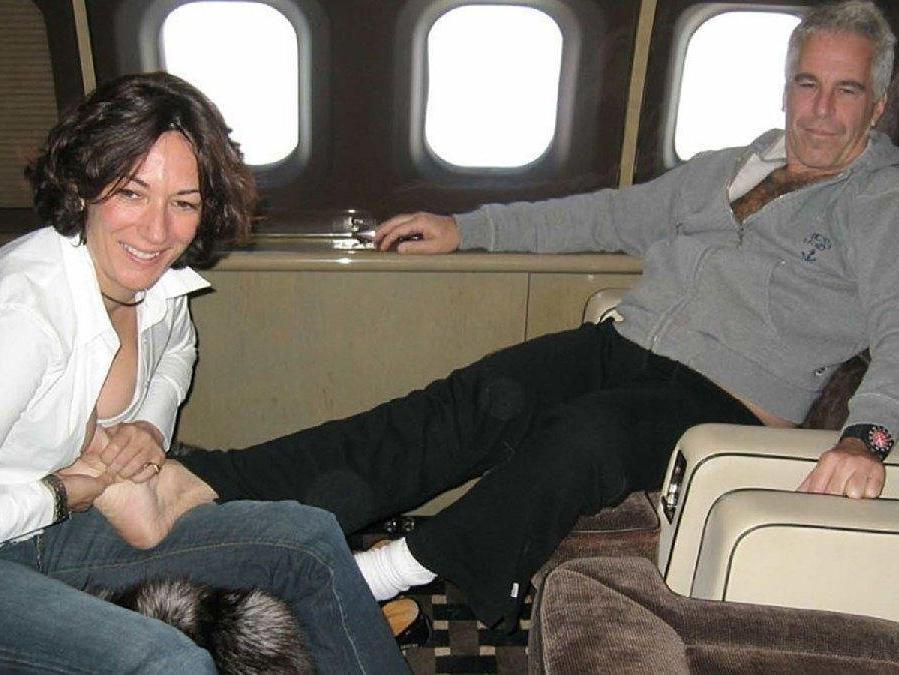 ABD'yi sarsan cinsel istismar skandalı: Kraliçe'ye şantaj yapıldığı iddiası