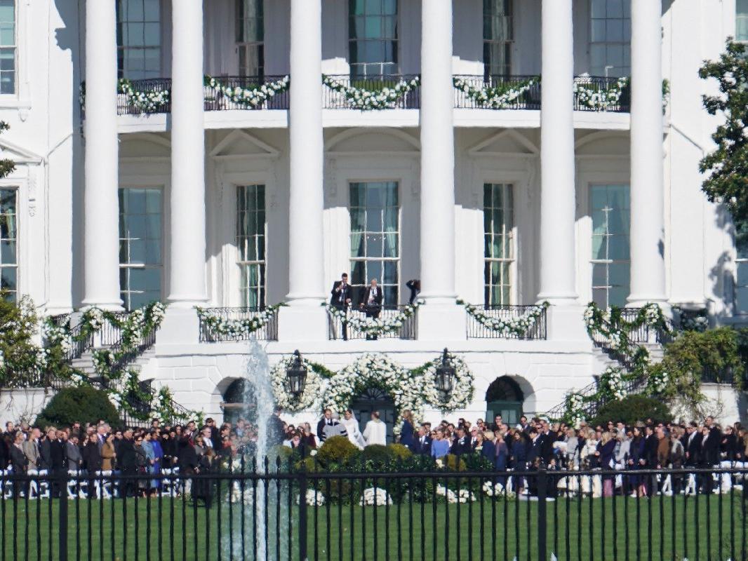 Biden'ın torunu Beyaz Saray'a taşındı