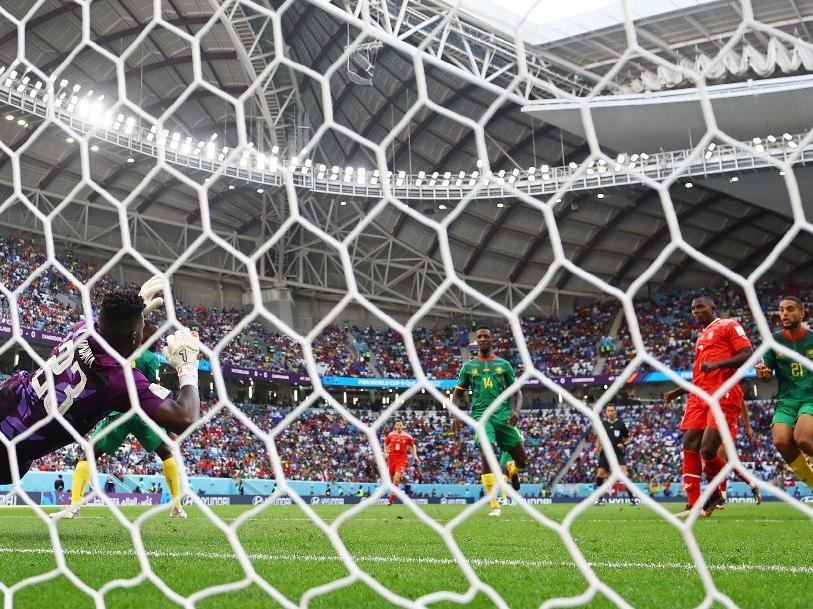 Tanıdık isimlerin sahne aldığı İsviçre Kamerun maçında tek gol galibiyete yetti