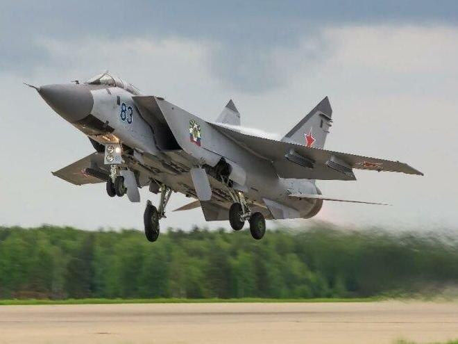 Rusya'da yine savaş uçağı düştü