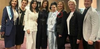 Putin'in kız arkadaşı ortaya çıktı: Aksesuarla mesaj verdi