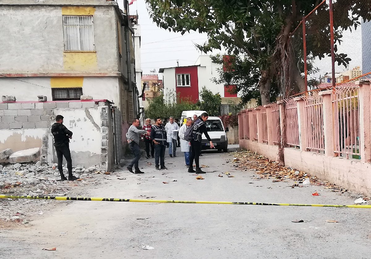 Rastgele ateş açan zanlıya müdahale eden 5 polis yaralandı