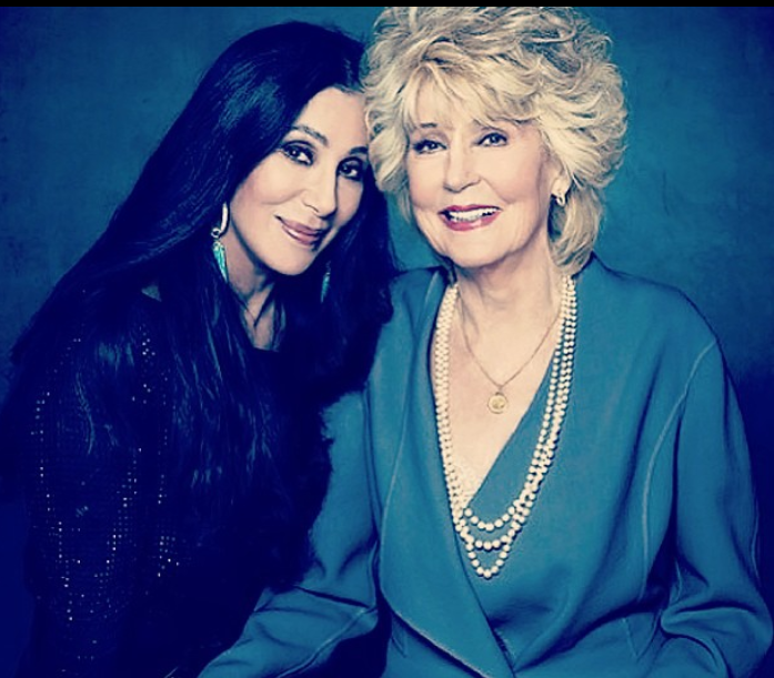 Ünlü şarkıcı Cher'in acı günü... Annesini kaybetti