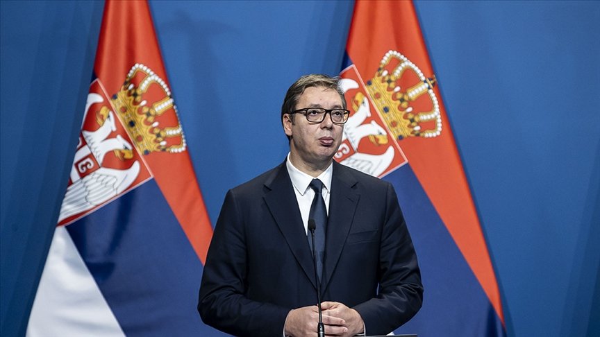 Sırp lider Vucic, AB ve ABD'den yetkililerle Kosova ile gerginliğin düşürülmesini görüştü