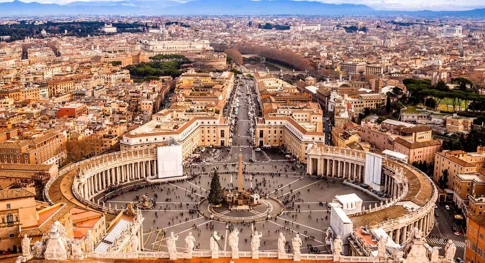 Vatikan, kürtaj karşıtlığıyla bilinen rahibin görevine son verdi