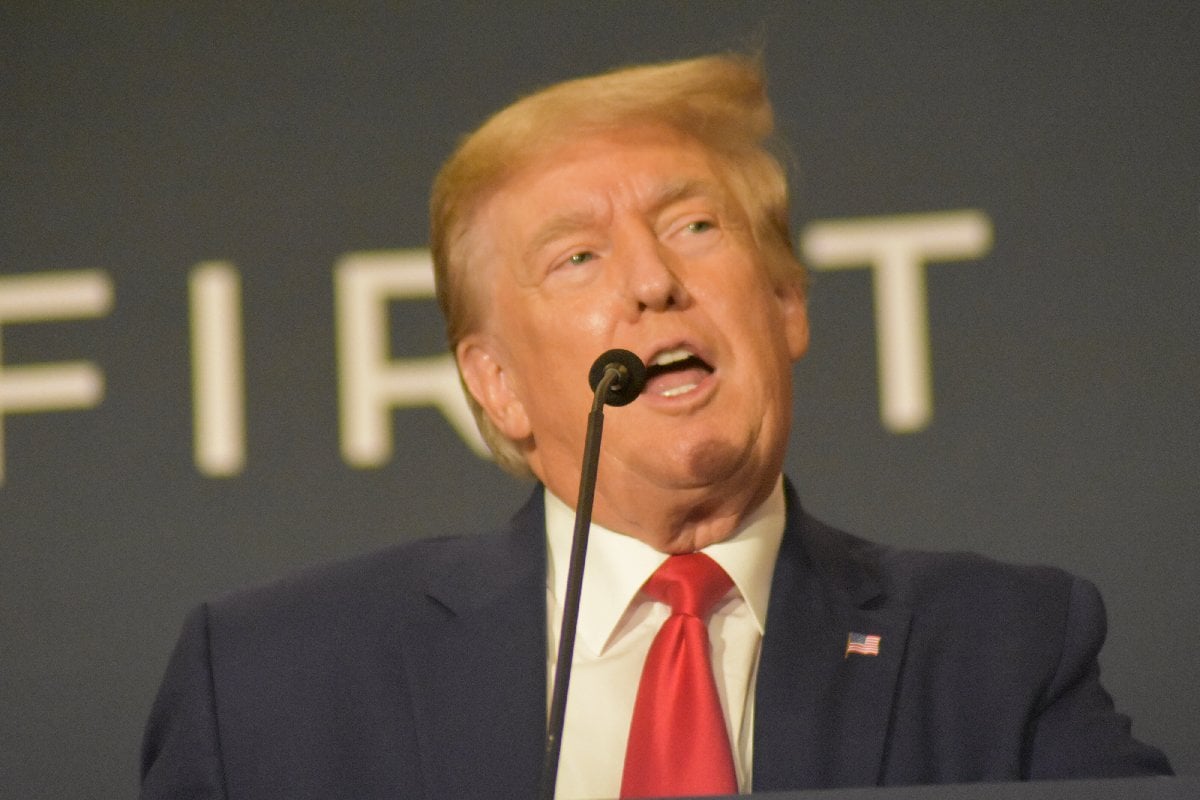 ABD eski başkanı Donald Trump'a cinsel istismar suçlaması